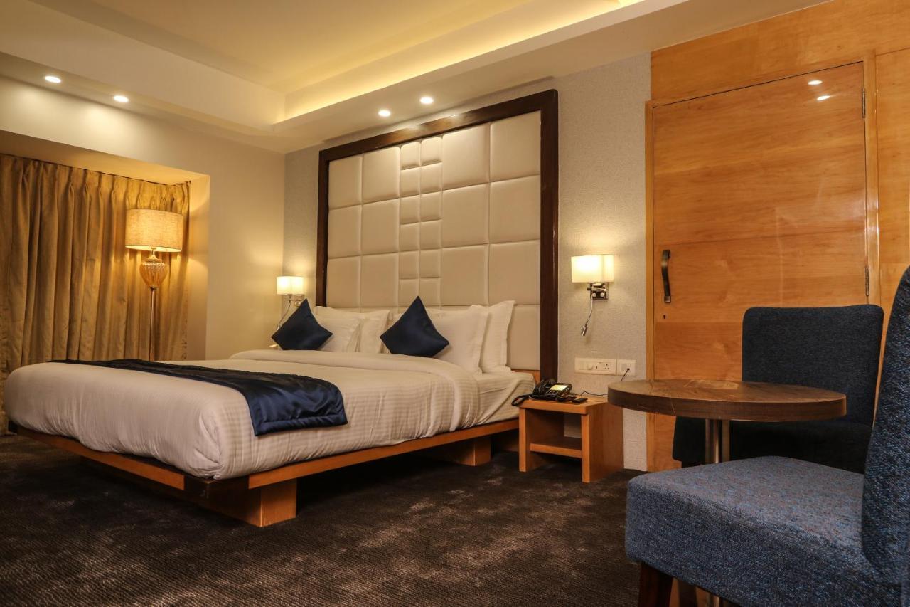 The Grand Asansol Hotel Eksteriør billede